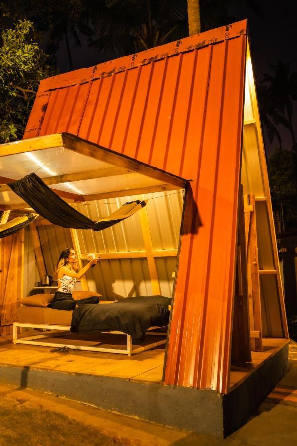 The Hosteller Goa, Anjuna Exterior foto